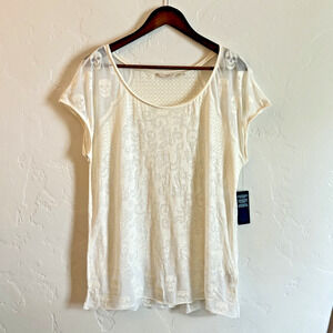 NWT New Guess Size XL T-Shirt - Cream Ivory Sheer Skulls Design Halloween
